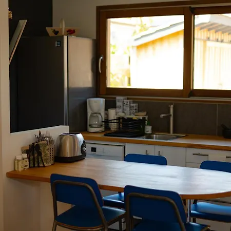 2 Chambres, Terrasse Bois Indépendante, Accès Piscine Privée * Ares